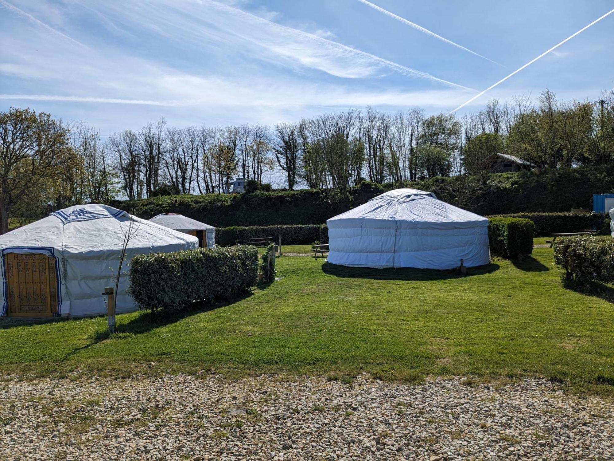 Camping Kerlaudy Mer Et Yourtes Plouénan Exterior photo