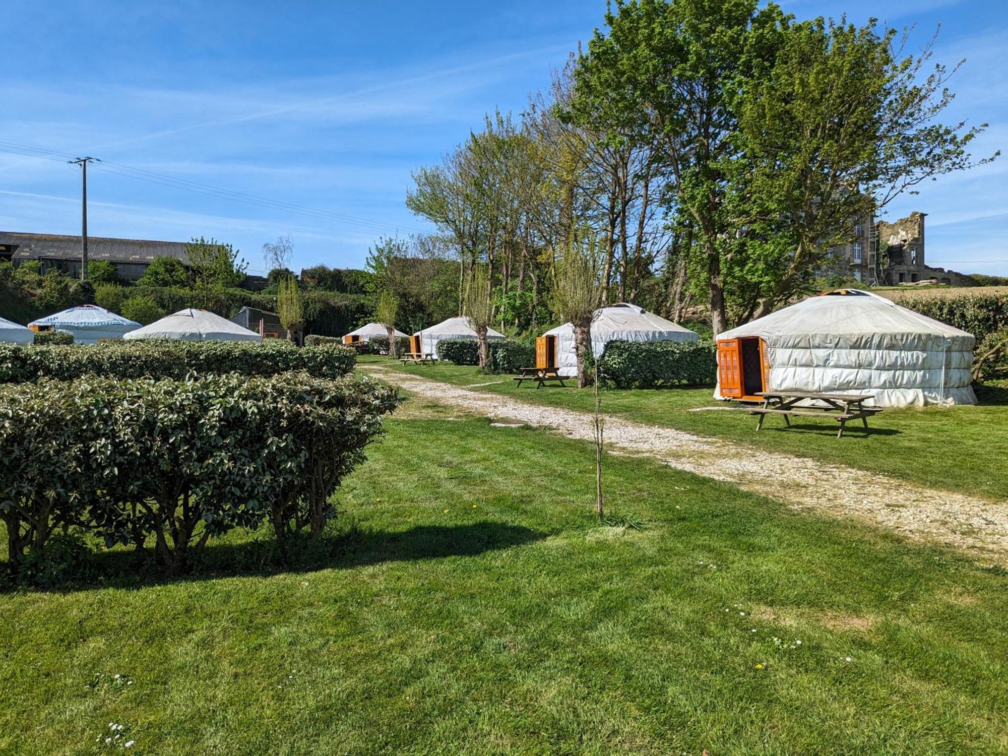 Camping Kerlaudy Mer Et Yourtes Plouénan Exterior photo