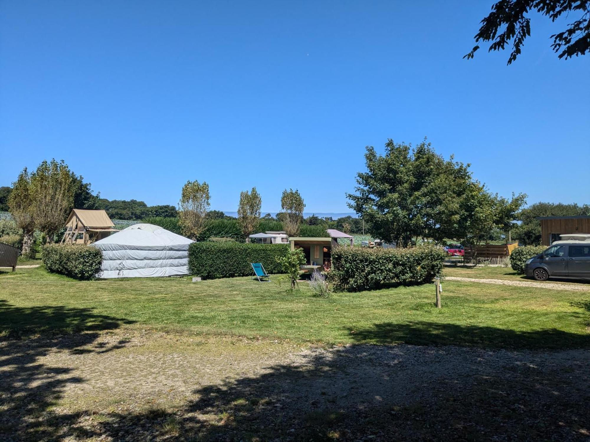 Camping Kerlaudy Mer Et Yourtes Plouénan Exterior photo