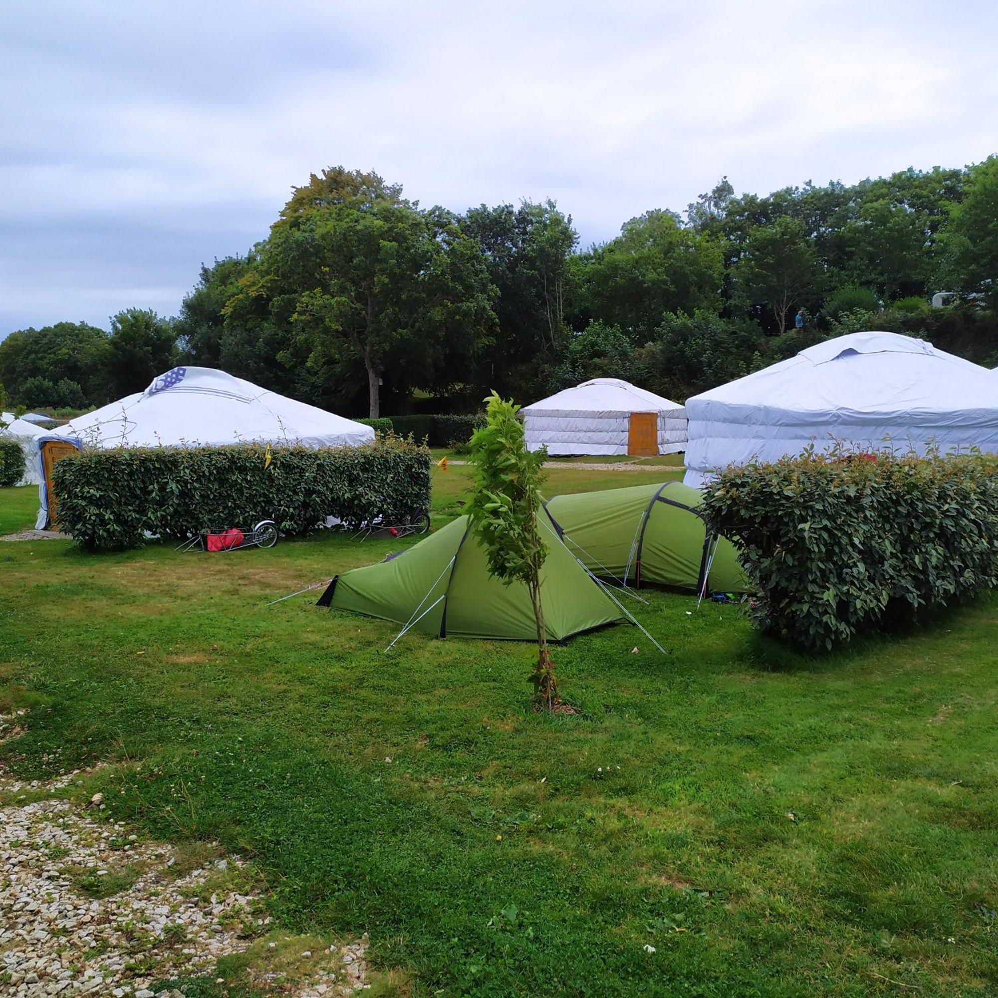 Camping Kerlaudy Mer Et Yourtes Plouénan Exterior photo