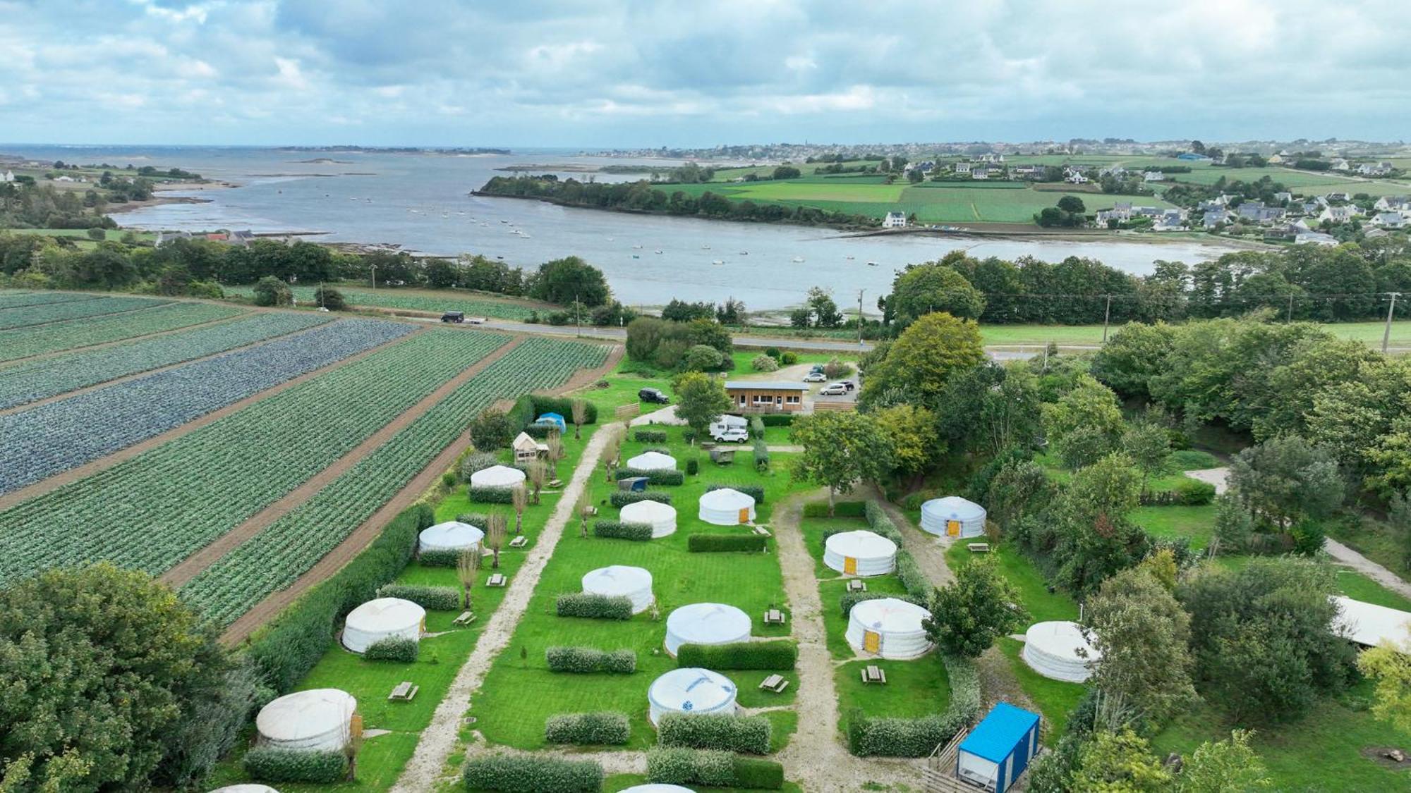 Camping Kerlaudy Mer Et Yourtes Plouénan Exterior photo